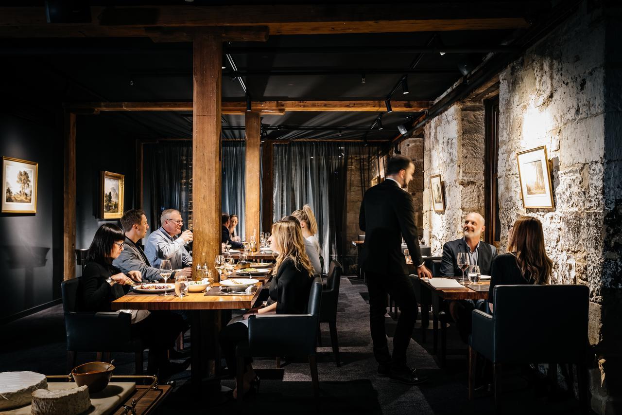 The Henry Jones Art Hotel Hobart Buitenkant foto Restaurant Le Dôme
